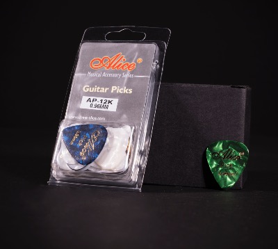 12 Médiators Alaska Pik - Taille Grande, Clip Sous L'ongle Pour Guitare, Basse Ou Ukulélé