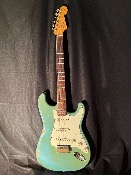 FENDER STRATOCASTER 1964 DAPHNÉ BLUE 